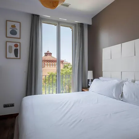Aspasios Market Balconies Apartments Barcelona Room photo