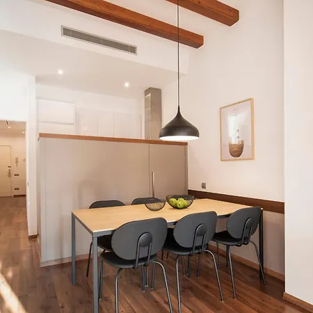 Aspasios Market Balconies Apartments Barcelona Room photo
